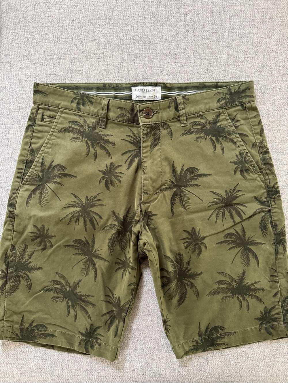 Olive Green Palm Print Cotton Shorts Denim and Flower